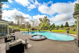 4060 Sugar Maple Dr, Danville, CA 94506 - Photo 38