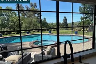 4060 Sugar Maple Dr, Danville, CA 94506 - Photo 24
