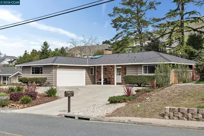 1103 Larch Avenue, Moraga, CA 94556 - Photo 2