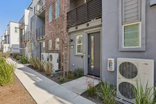 2870 Derbyline Ln, Alameda, CA 94501 - Photo 2