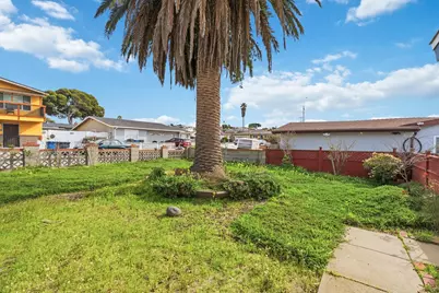 1609 Darwin St, Seaside, CA 93955 - Photo 26