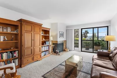 19100 Crest Ave #15, Castro Valley, CA 94546 - Photo 6