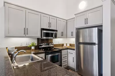 655 12th Street #120, Oakland, CA 94607 - Photo 6