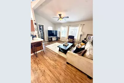 884 Sungold Cir #123, Livermore, CA 94551 - Photo 4