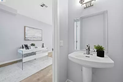 34936 Machado Cmn, Fremont, CA 94555 - Photo 8