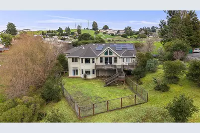 24785 Fairview Ave, Hayward, CA 94542 - Photo 42