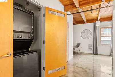 2875 Glascock St #209, Oakland, CA 94601 - Photo 16