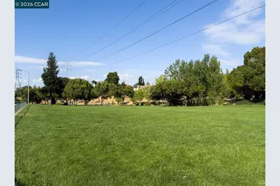 5104 Carriage Way, Antioch, CA 94531 - Photo 46