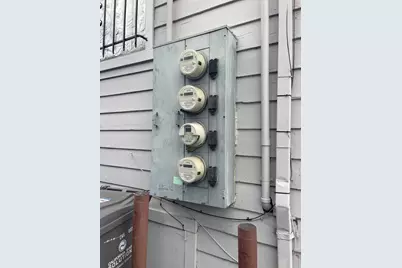 717 Brockhurst St, Oakland, CA 94609 - Photo 12