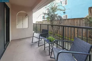 322 Hanover Ave, Oakland, CA 94606 - Photo 20