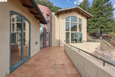 150 Vicente Rd, Berkeley, CA 94705 - Photo 12