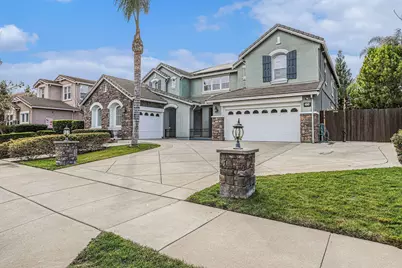 1820 La Fonte Dr, Brentwood, CA 94513 - Photo 2