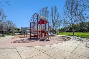 1820 La Fonte Dr, Brentwood, CA 94513 - Photo 50