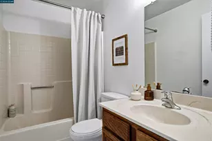 1132 Courtland Ct, Fairfield, CA 94534 - Photo 32