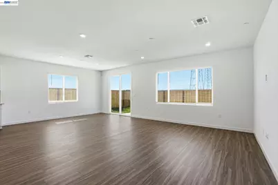 1016 Bluebell Circle, Discovery Bay, CA 94505 - Photo 4