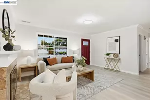 7447 Tamarack Dr, Dublin, CA 94568 - Photo 6