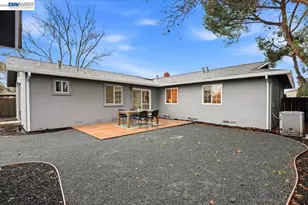 7447 Tamarack Dr, Dublin, CA 94568 - Photo 32