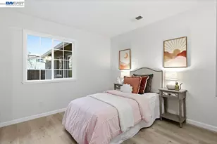 7447 Tamarack Dr, Dublin, CA 94568 - Photo 14