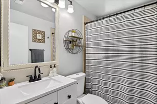 1781 Chandon Way, Oakley, CA 94561 - Photo 32