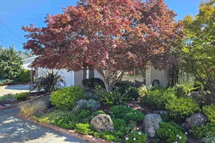 3305 Arcadian Dr, Castro Valley, CA 94546 - Photo 2