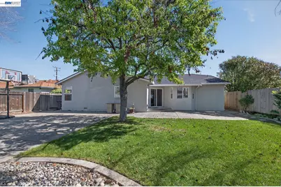 843 Jensen St, Livermore, CA 94550 - Photo 26