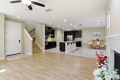 237 Moraga St, Mountain House, CA 95391 - Photo 4