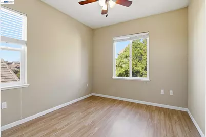 237 Moraga St, Mountain House, CA 95391 - Photo 10