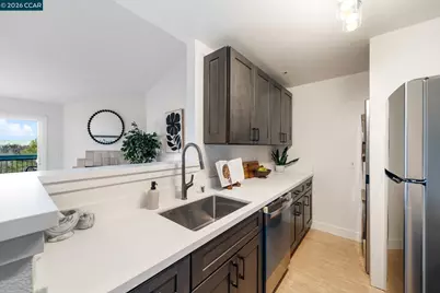 1430 Bel Air Drive #305, Concord, CA 94521 - Photo 12