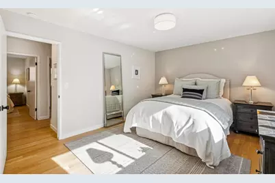 1100 Glencourt Dr, Oakland, CA 94611 - Photo 26