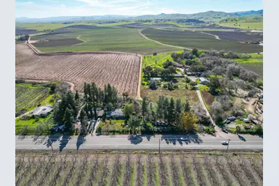 23650 Marsh Creek Rd, Brentwood, CA 94513 - Photo 2