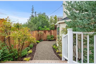 3938 Oakmore Rd, Oakland, CA 94602 - Photo 48