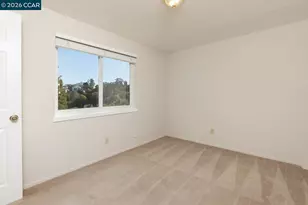 1087 Hillside Dr, Martinez, CA 94553 - Photo 28