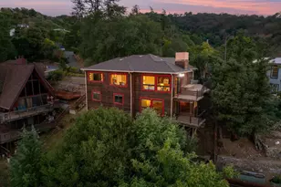 1087 Hillside Dr, Martinez, CA 94553 - Photo 2