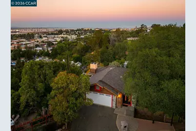 1087 Hillside Dr, Martinez, CA 94553 - Photo 32