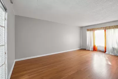 1045 72nd Avenue, Oakland, CA 94621 - Photo 6