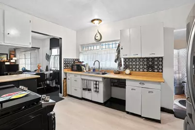 1045 72nd Avenue, Oakland, CA 94621 - Photo 4