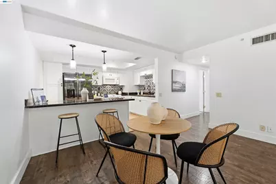 500 N St #205, Sacramento, CA 95814 - Photo 10