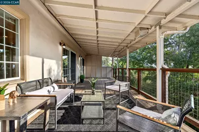 7333 Sunkist Dr, Oakland, CA 94605 - Photo 36