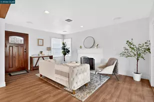 7333 Sunkist Dr, Oakland, CA 94605 - Photo 10