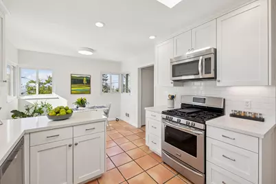 6254 Girvin Drive, Oakland, CA 94611 - Photo 12