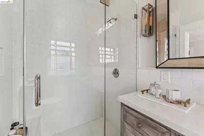 23 Monte Avenue, Piedmont, CA 94611 - Photo 28