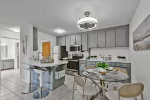 955 Shorepoint Ct, Alameda, CA 94501 - Photo 2