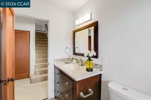 7875 Skyline Blvd, Oakland, CA 94611 - Photo 30