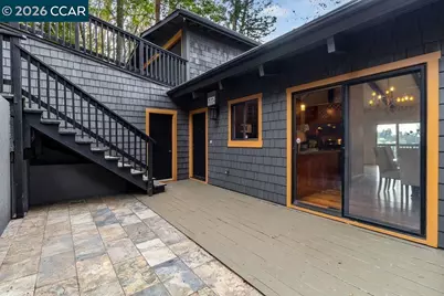 7875 Skyline Blvd, Oakland, CA 94611 - Photo 2