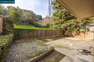 122 Bridgeview Ct, Crockett, CA 94525 - Photo 18