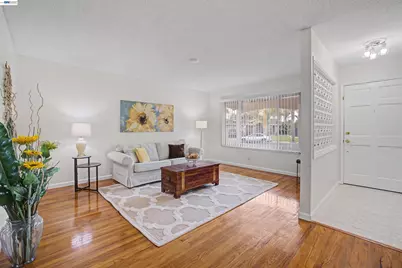 6364 Honeysuckle Dr, Newark, CA 94560 - Photo 6