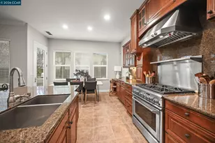 400 Marsanne Ct, Danville, CA 94506 - Photo 14