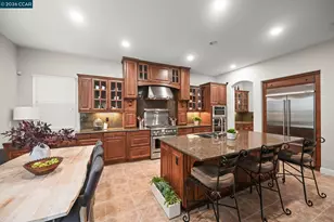 400 Marsanne Ct, Danville, CA 94506 - Photo 12