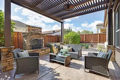 2000 Tempranillo Ln, Brentwood, CA 94513 - Photo 30