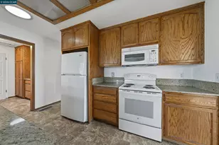 15420 Rumsey Rd, Clearlake, CA 95422 - Photo 6